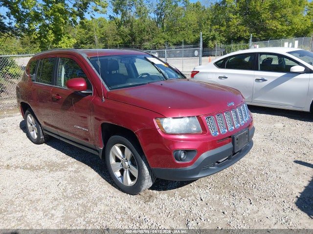 Salvage Jeep Compass Image