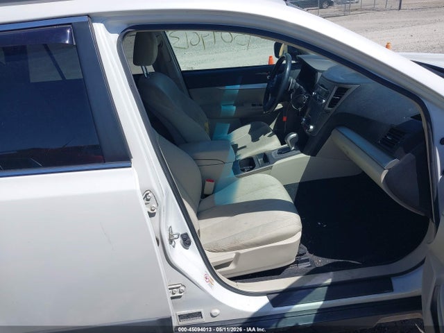 Subaru Outback 2.5i Premium