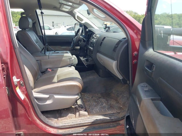 Toyota Tundra Grade 5.7l V8