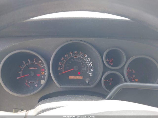 Toyota Tundra Grade 5.7l V8