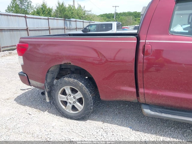 Toyota Tundra Grade 5.7l V8