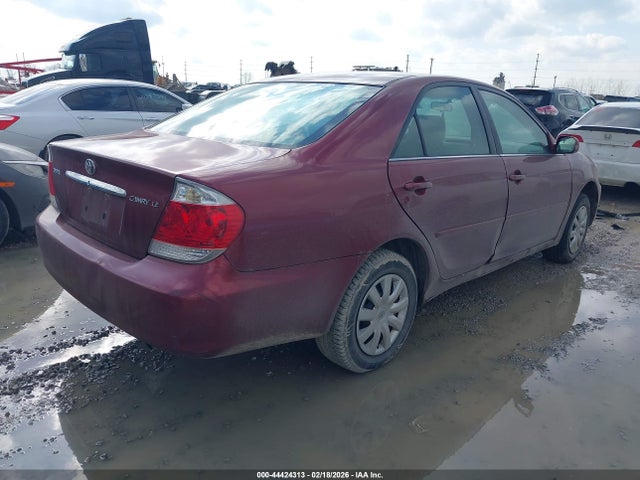 Toyota Camry Le