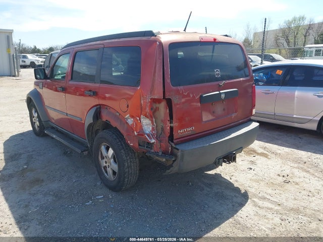 Dodge Nitro Sxt