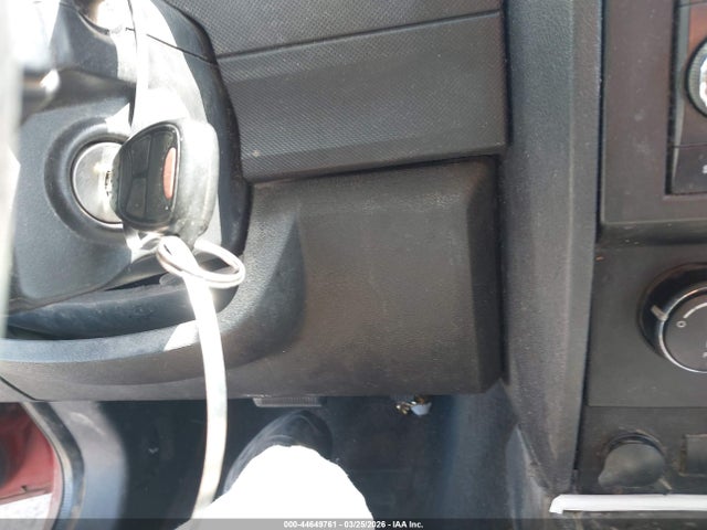 Dodge Nitro Sxt