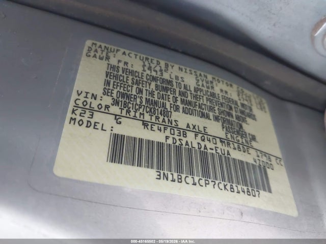 Nissan Versa 1.8 S