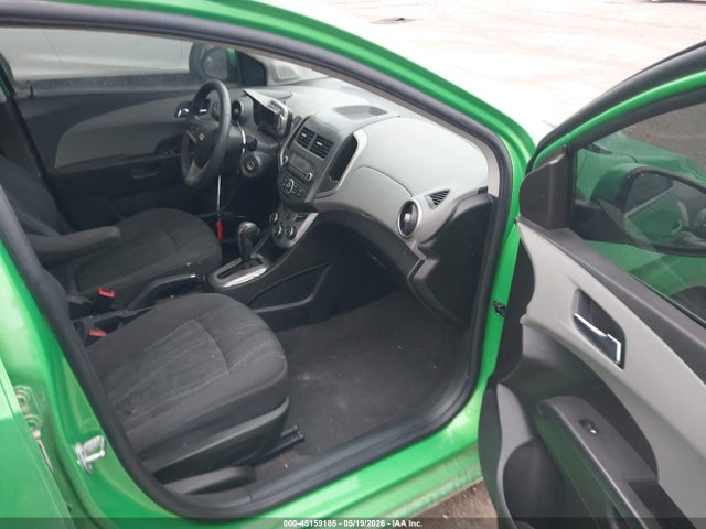 Chevrolet Sonic Lt Auto