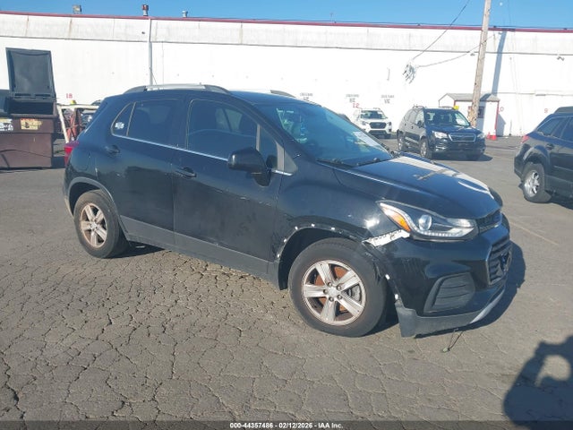 Salvage Chevrolet Trax Image