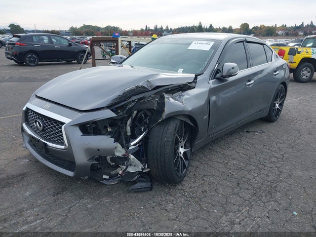 INFINITI Q50 3.0t Signature Edition