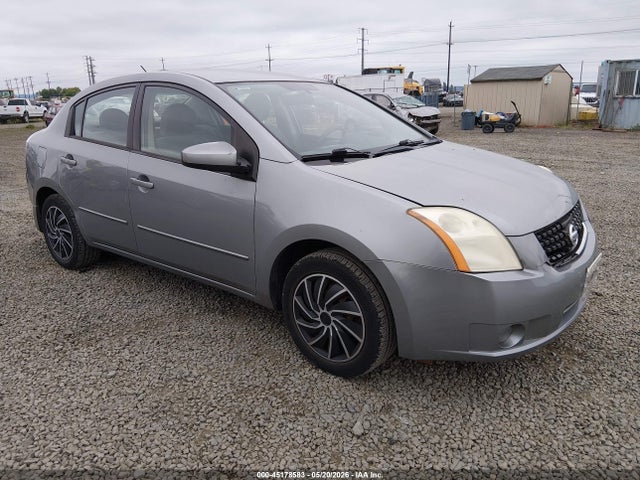 Salvage Nissan Sentra Image