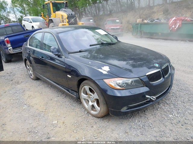 Salvage BMW 3 Series Image