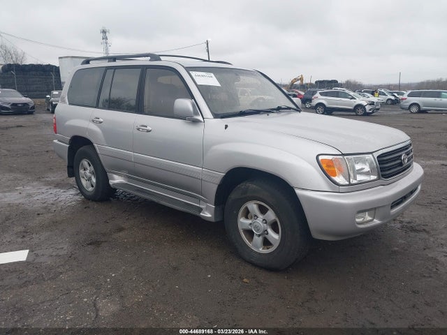 Salvage Toyota Land Cruiser Image