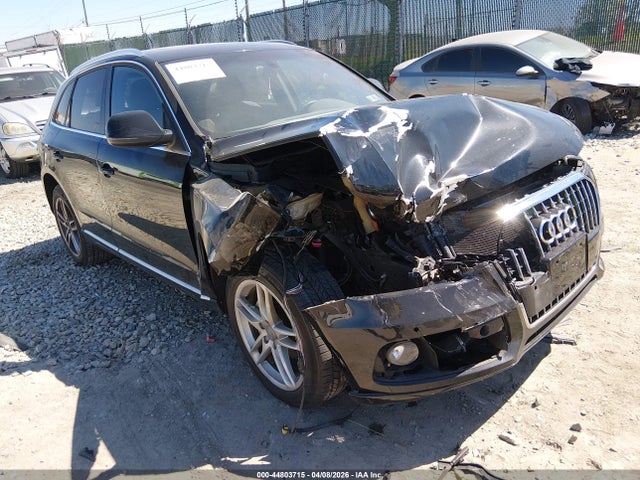 Salvage Audi Q5 Image