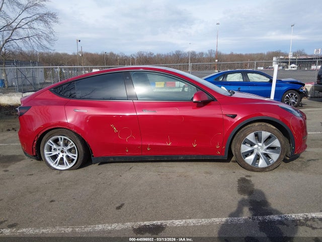 Tesla Model Y Long Range Dual Motor All-wheel Drive