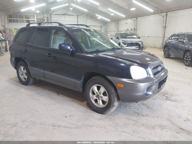 Salvage Hyundai SANTA FE Image