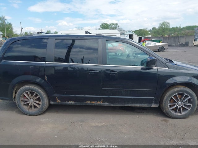 Dodge Grand Caravan Sxt