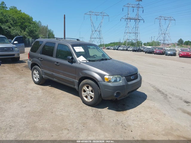 Salvage Ford Escape Image
