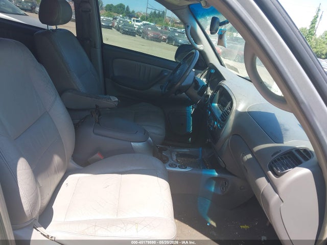 Toyota Sequoia Limited V8