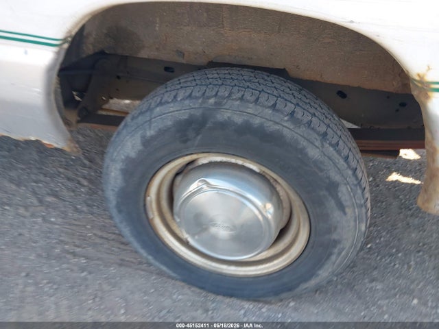 Ford E-250