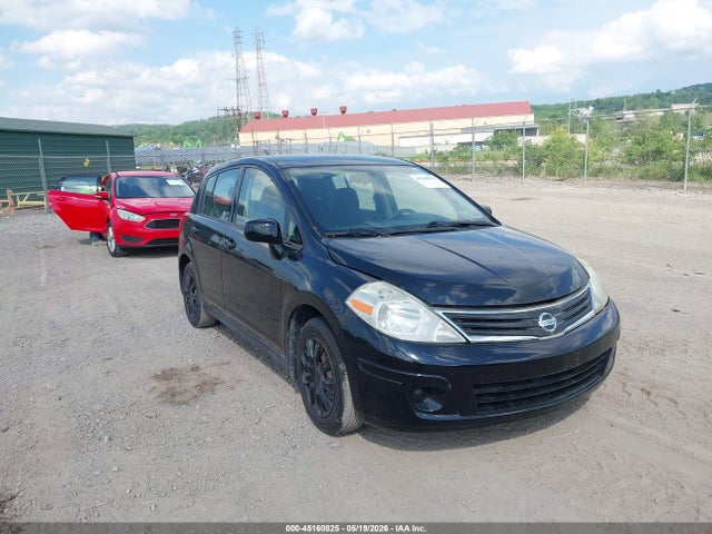 Salvage Nissan Versa Image