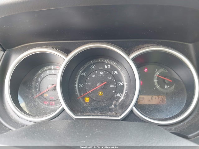 Nissan Versa 1.8s