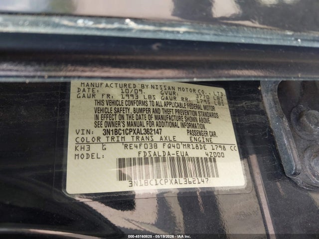 Nissan Versa 1.8s