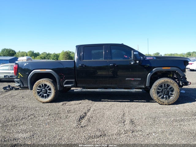 General Motors Sierra 2500HD 4wd  Standard Bed At4