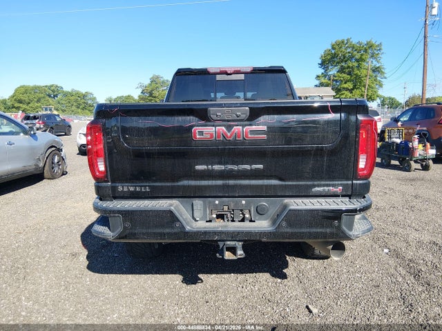 General Motors Sierra 2500HD 4wd  Standard Bed At4