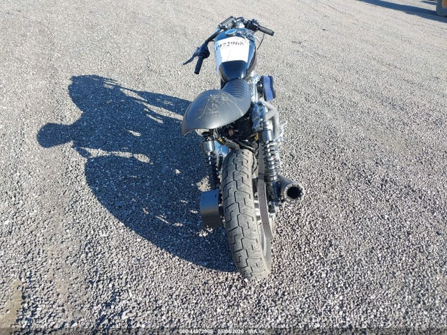 Harley-Davidson Xl883 Hugger