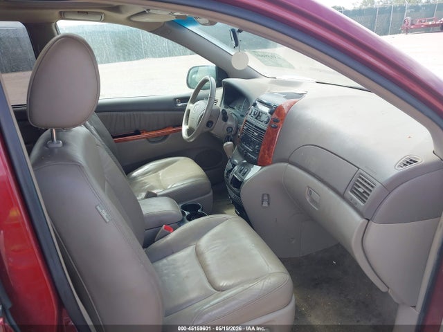 Toyota Sienna Xle