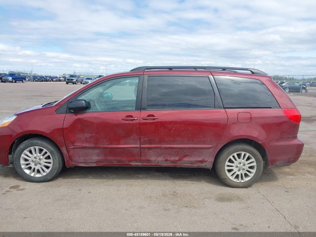 Toyota Sienna Xle