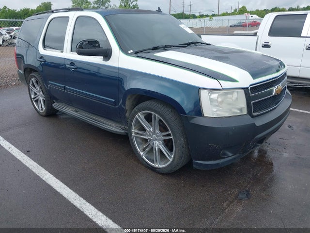 Salvage Chevrolet Tahoe Image