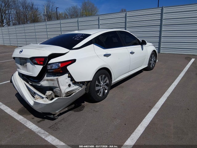 Nissan Altima S Fwd