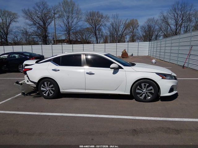 Nissan Altima S Fwd
