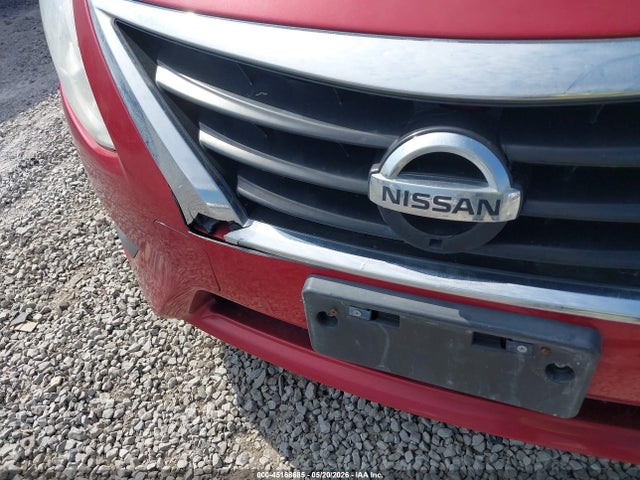 Nissan Versa
