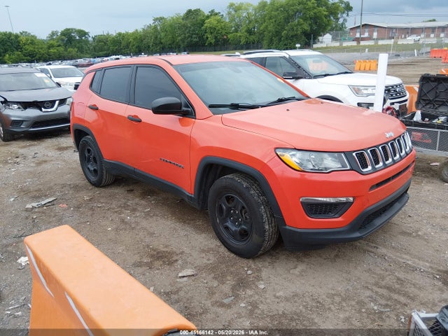 Salvage Jeep Compass Image