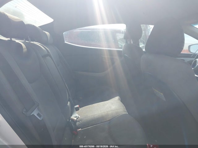 Hyundai ELANTRA Gls