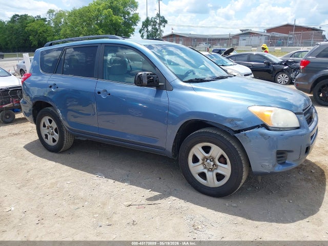 Salvage Toyota RAV4 Image