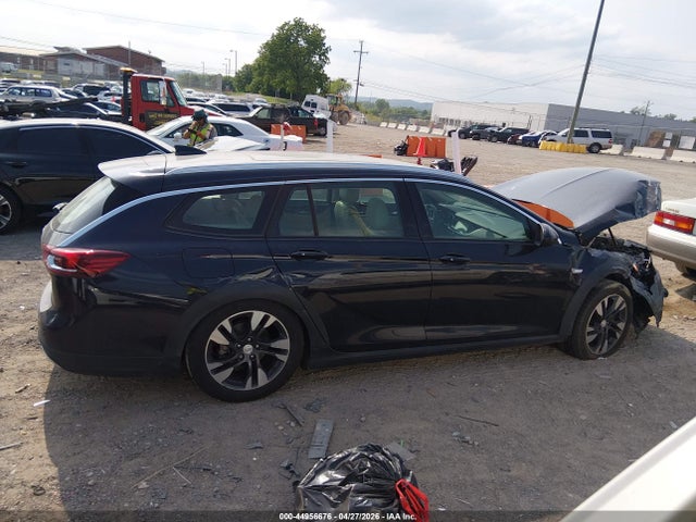 Buick Regal TourX Essence