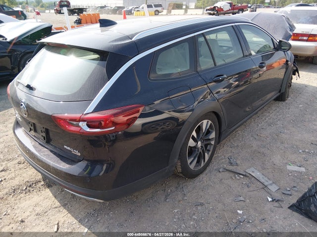 Buick Regal TourX Essence