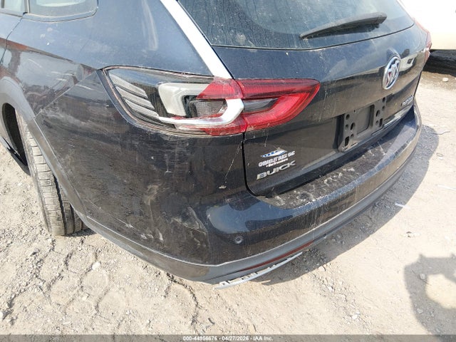 Buick Regal TourX Essence