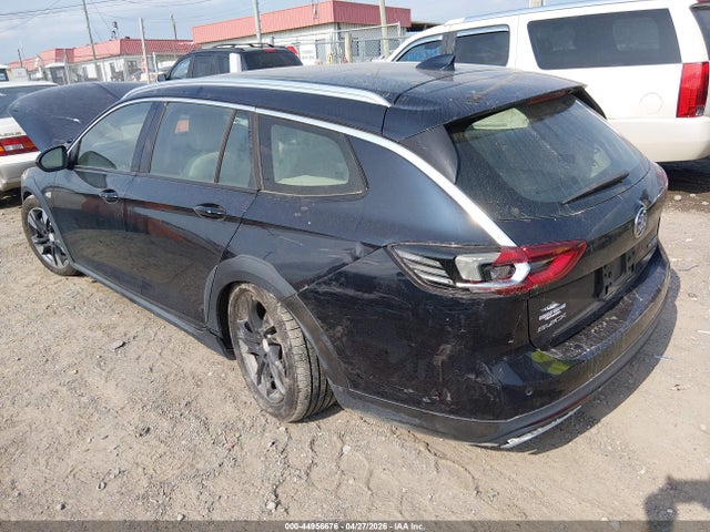 Buick Regal TourX Essence