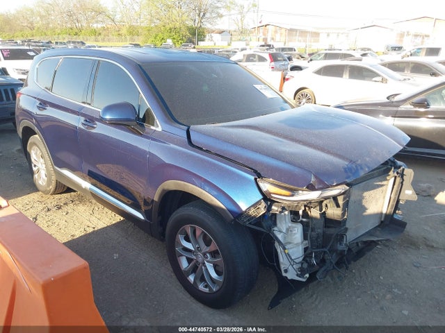 Salvage Hyundai SANTA FE Image