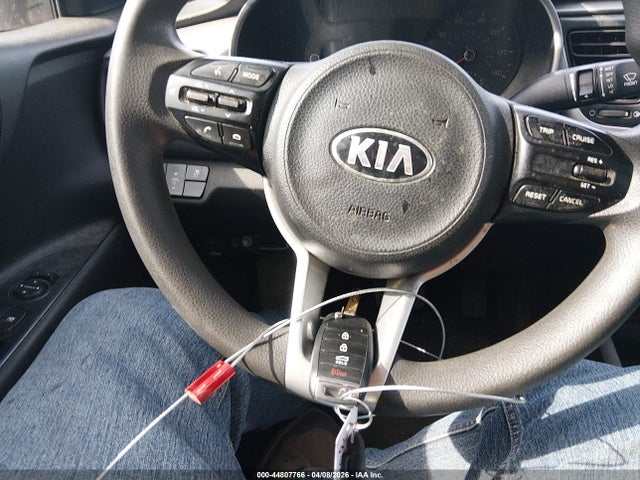 Kia Rio S