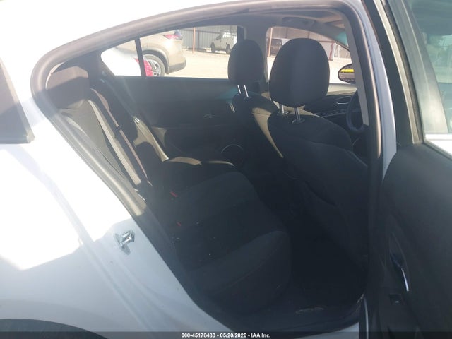Chevrolet Cruze 1lt Auto