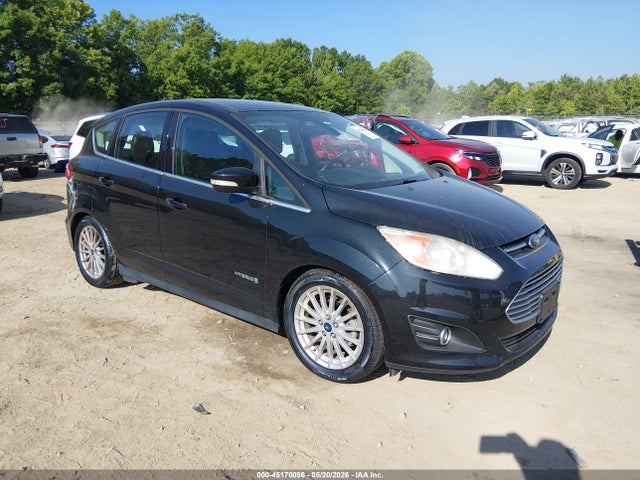 Salvage Ford C-MAX Hybrid Image