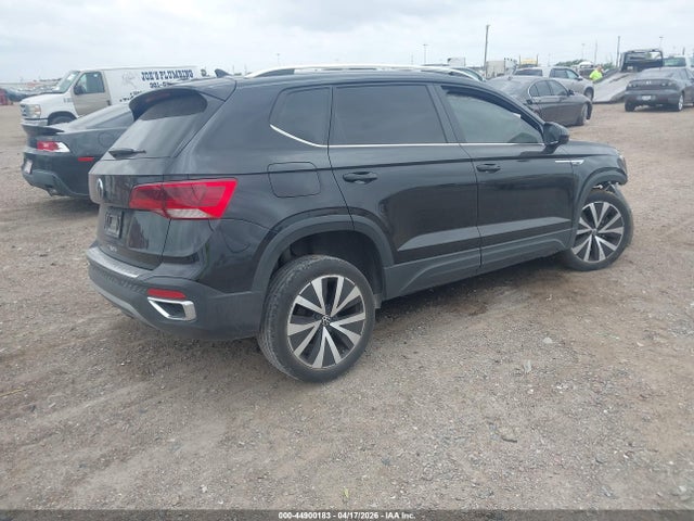 Volkswagen Taos 1.5t Se