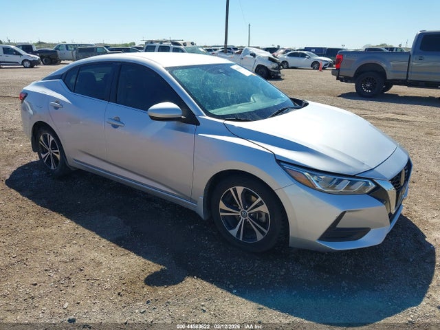 Salvage Nissan Sentra Image