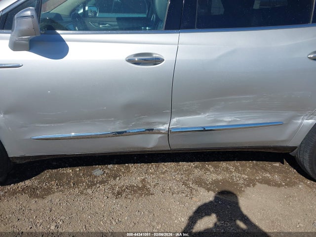 Buick Enclave Essence