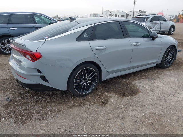 Kia K5 Gt
