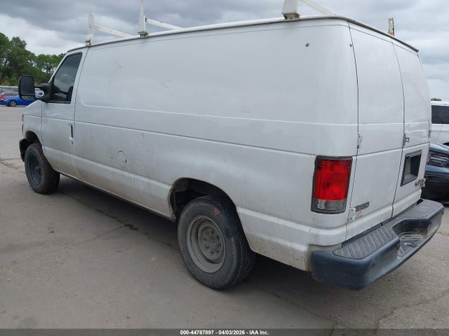 Ford E-150 Commercial